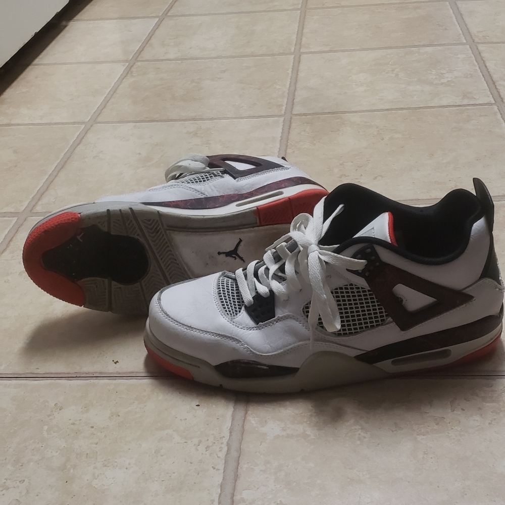 Used Flight Nostalgia 4s